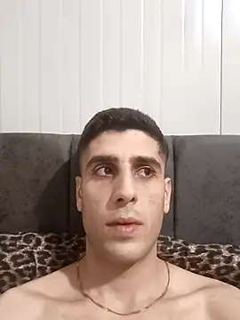 arenn1997 online show from March 2026 10:02:02 PM