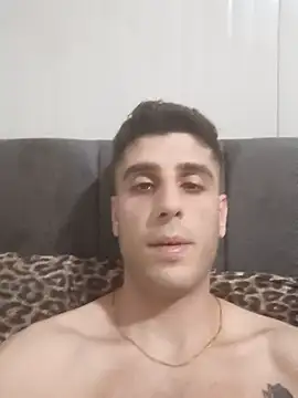 arenn1997 online show from May 2026 12:18:01 AM