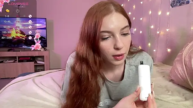 cinnabon girls online show from January 2025 06:02:01 PM