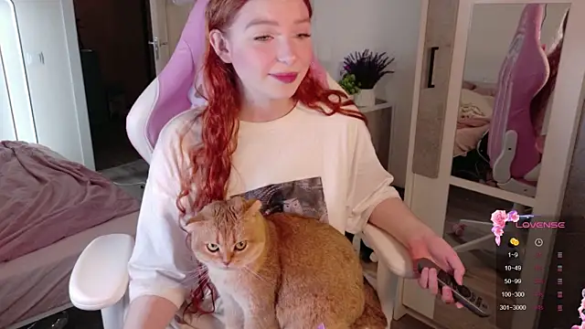 cinnabon girls online show from October 2025 11:38:01 PM