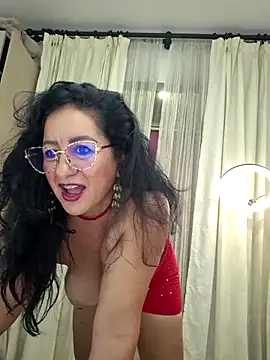 Snapshot of viollett_28 chatting on July 2026 03:23:01 AM viollett 28 online show from July 2026 03:23:01 AM