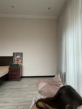 Hott Lolla online show from April 2026 07:53:01 AM