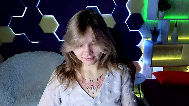 LitaBrom online show from December 2024 01:13:01 AM