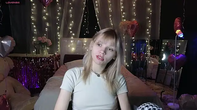 LitaBrom online show from February 2026 10:49:02 AM