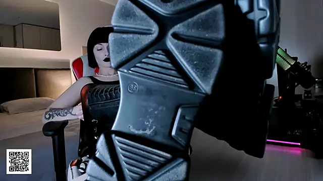  Goddess Misha  online show from November 2025 09:02:02 PM