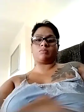 LUSTFULLTRISHA online show from January 2026 05:10:02 AM