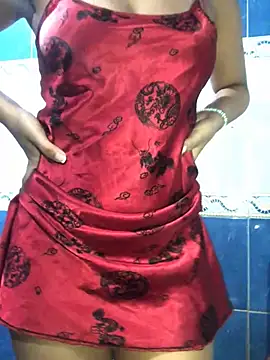 Snapshot of Moroccan_bitch chatting on December 2024 07:48:02 PM Moroccan bitch online show from December 2024 07:48:02 PM