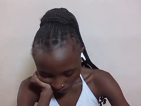 SexyNeedle22 online show from November 2025 07:40:01 AM