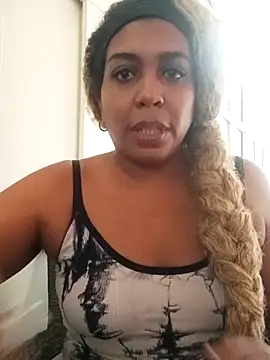 ELLA KELLY online show from December 2025 01:18:02 PM