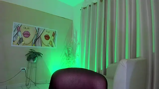 StarMilf online show from September 2025 12:17:01 PM