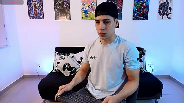 Snapshot of jonathanjoestar_ chatting on April 2026 11:51:02 PM jonathanjoestar online show from April 2026 11:51:02 PM