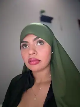 lalilamassu1 online show from February 2026 10:11:02 PM