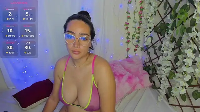 Snapshot of zara41 chatting on June 2026 03:28:01 PM zara41 online show from June 2026 03:28:01 PM