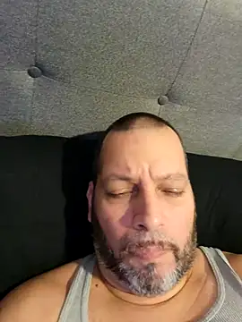 Snapshot of Just2much chatting on November 2025 01:34:02 PM Just2much online show from November 2025 01:34:02 PM