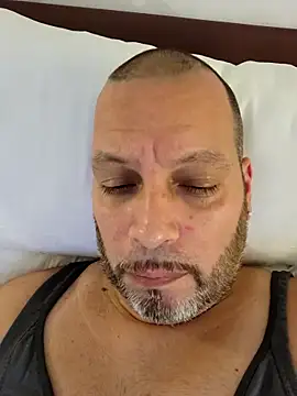 Snapshot of Just2much chatting on November 2025 01:06:02 AM Just2much online show from November 2025 01:06:02 AM