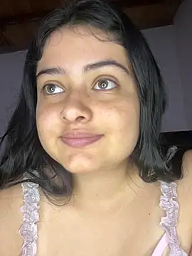 Stephania 18 online show from January 2026 06:02:02 PM