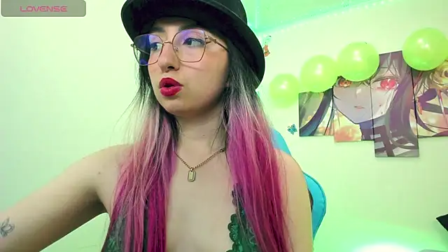 Julieta cott online show from March 2025 12:41:01 AM