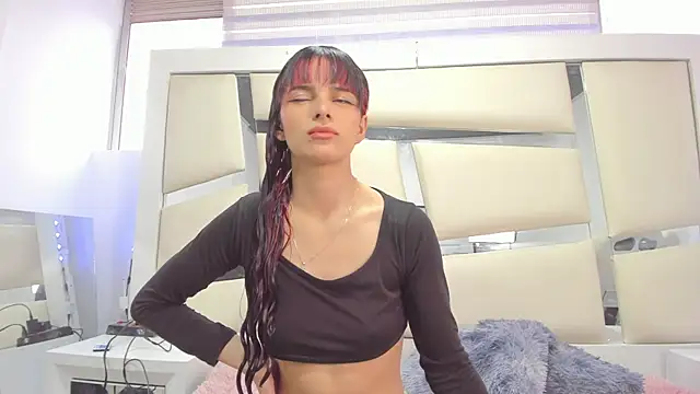 chrystal js online show from March 2025 01:09:02 PM