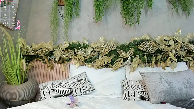 Lana Lann online show from December 2024 12:16:02 PM