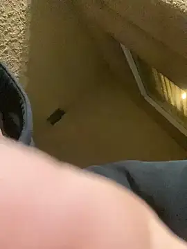 valleyoneofakind online show from December 2024 02:01:01 AM