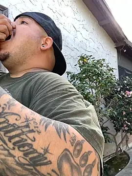 valleyoneofakind online show from October 2025 10:23:02 PM