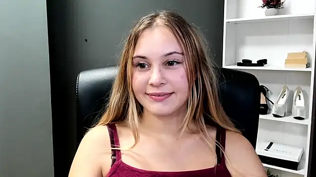 kitty valeria online show from July 2026 04:33:02 PM