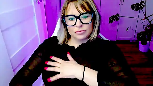 teaseDiana online show from March 2026 01:37:01 PM