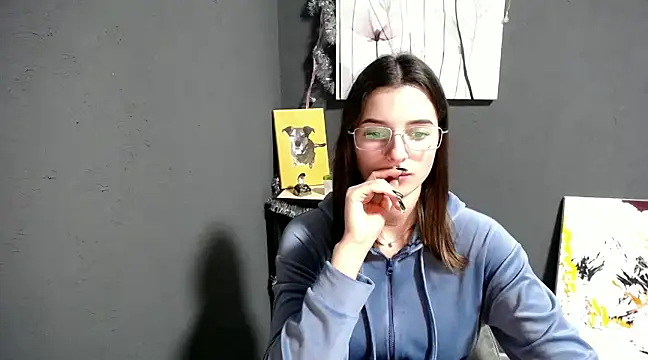 lady olivia  online show from January 2025 05:42:02 PM