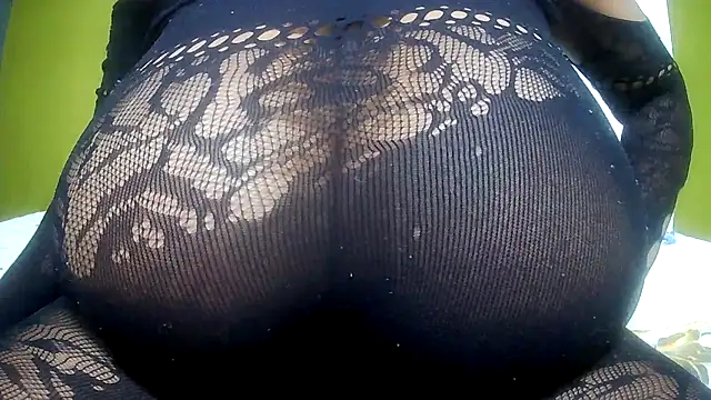 Queenboobs61 online show from April 2026 08:21:02 AM