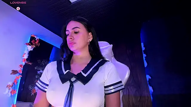 Taylor-Jonnees online show from October 2025 04:19:01 PM