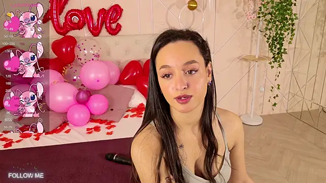 Lolly Neal online show from February 2025 05:05:02 AM