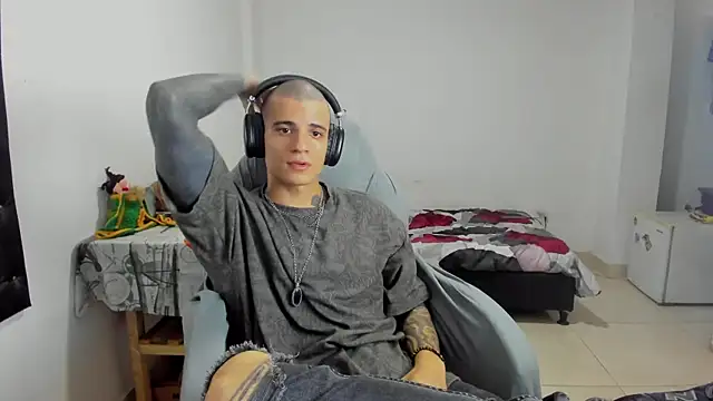 Balo lovers online show from March 2025 07:22:01 PM