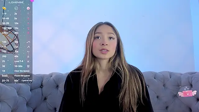 Victoria Adams14 online show from January 2025 03:25:01 PM