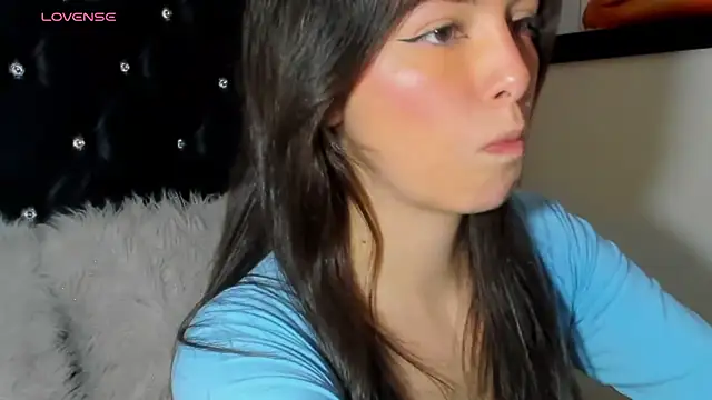 diana queen  online show from March 2025 09:48:02 PM