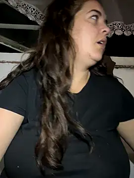 yzabell18 online show from September 2025 03:22:01 AM