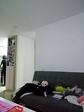 azumiichan online show from October 2025 12:00:01 AM