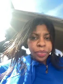 Snapshot of CamGirlLeanna chatting on February 2025 09:27:02 PM CamGirlLeanna online show from February 2025 09:27:02 PM