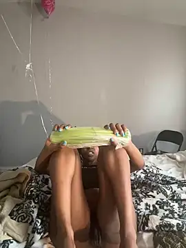 Snapshot of CamGirlLeanna chatting on March 2025 04:03:02 PM CamGirlLeanna online show from March 2025 04:03:02 PM