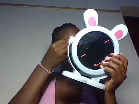 Snapshot of hot_nina chatting on February 2026 06:37:01 AM hot nina online show from February 2026 06:37:01 AM