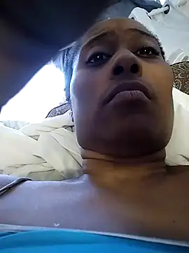 Lady Libra online show from February 2025 12:17:01 AM