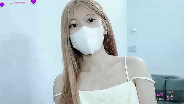 tanhxiu online show from February 2025 09:48:01 PM