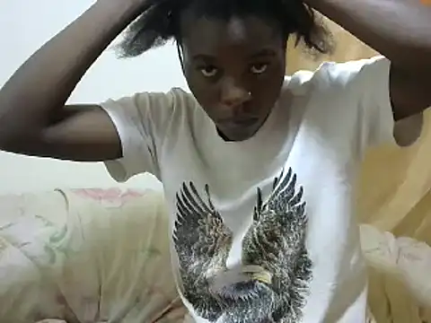 Snapshot of Ebony_jojo chatting on February 2025 01:36:01 PM Ebony jojo online show from February 2025 01:36:01 PM