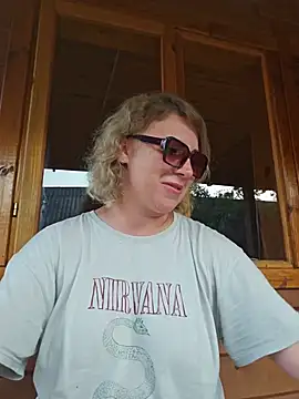 Snapshot of zarina3003 chatting on June 2026 05:41:01 PM zarina3003 online show from June 2026 05:41:01 PM