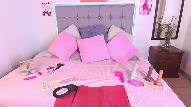 noa  01 online show from February 2025 06:37:01 PM