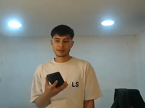 danielitopapuu online show from October 2025 02:48:01 AM