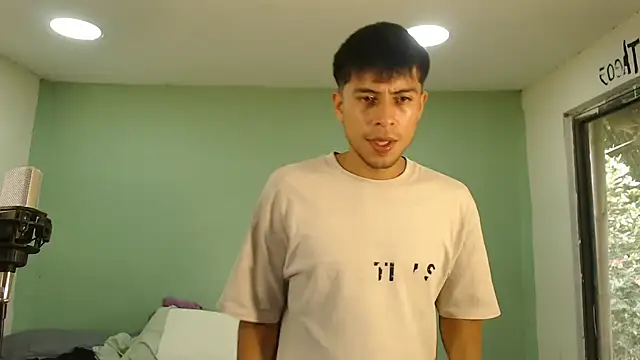 Snapshot of danielitopapuu chatting on January 2026 05:27:02 PM danielitopapuu online show from January 2026 05:27:02 PM