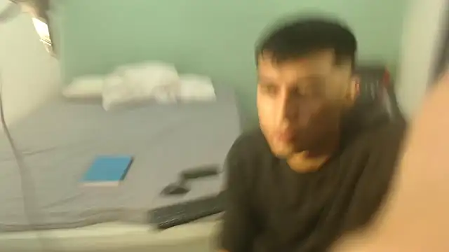 Snapshot of danielitopapuu chatting on February 2026 01:27:01 PM danielitopapuu online show from February 2026 01:27:01 PM