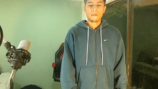 Snapshot of danielitopapuu chatting on February 2026 07:51:01 AM danielitopapuu online show from February 2026 07:51:01 AM