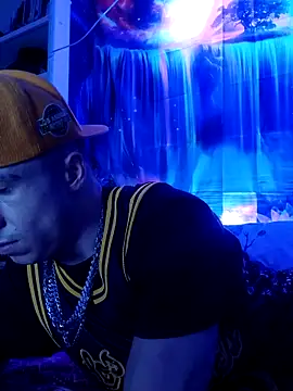 --D-a-D-D-y- online show from April 2026 09:15:01 AM