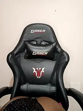 Snapshot of charmainexxx chatting on February 2026 11:25:02 PM charmainexxx online show from February 2026 11:25:02 PM